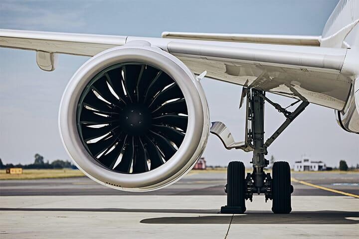 Picture of an engine turbine on a commercial arirplane