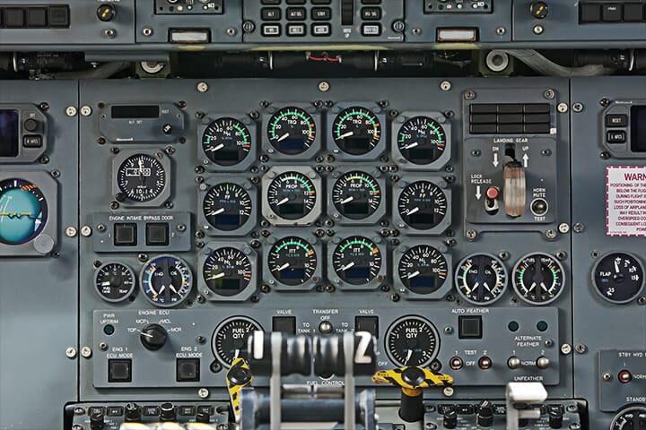 Airplane deck instruments and knobs